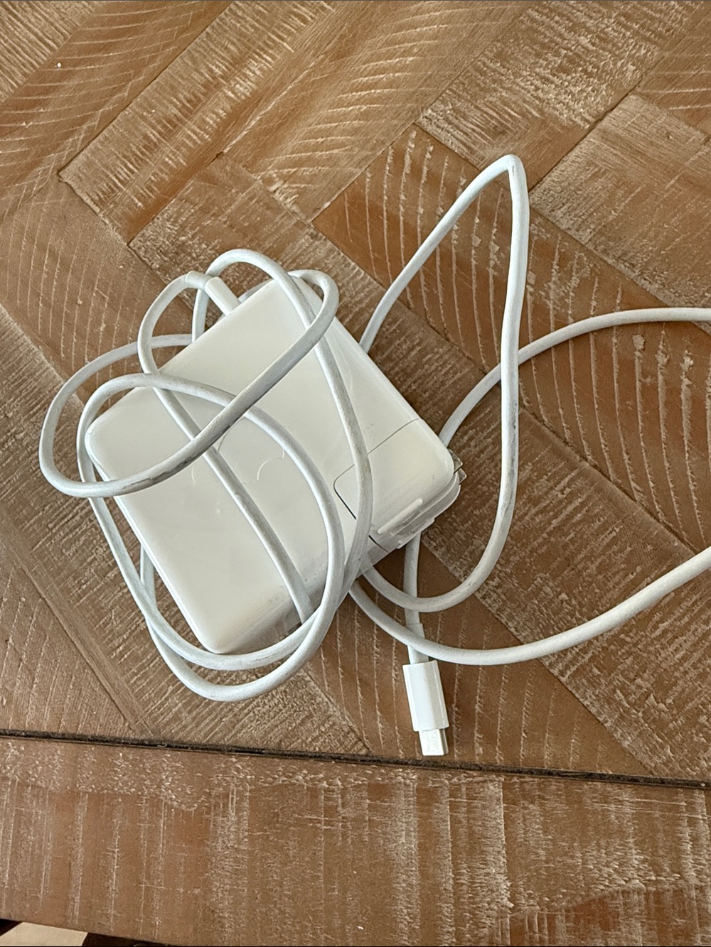 White USB-C Laptop Charger with Cable